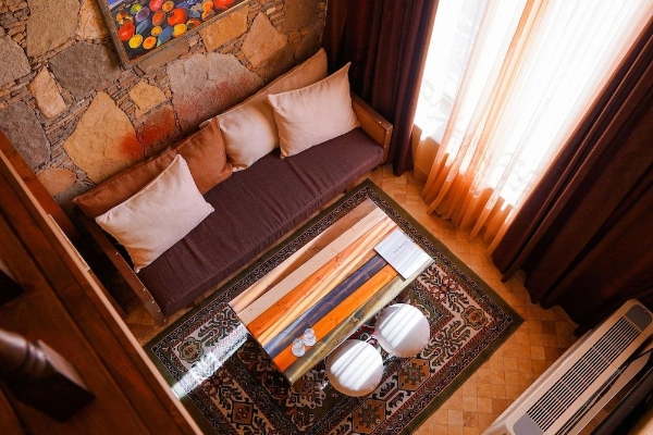Caucasus Hotel (K'asakh)